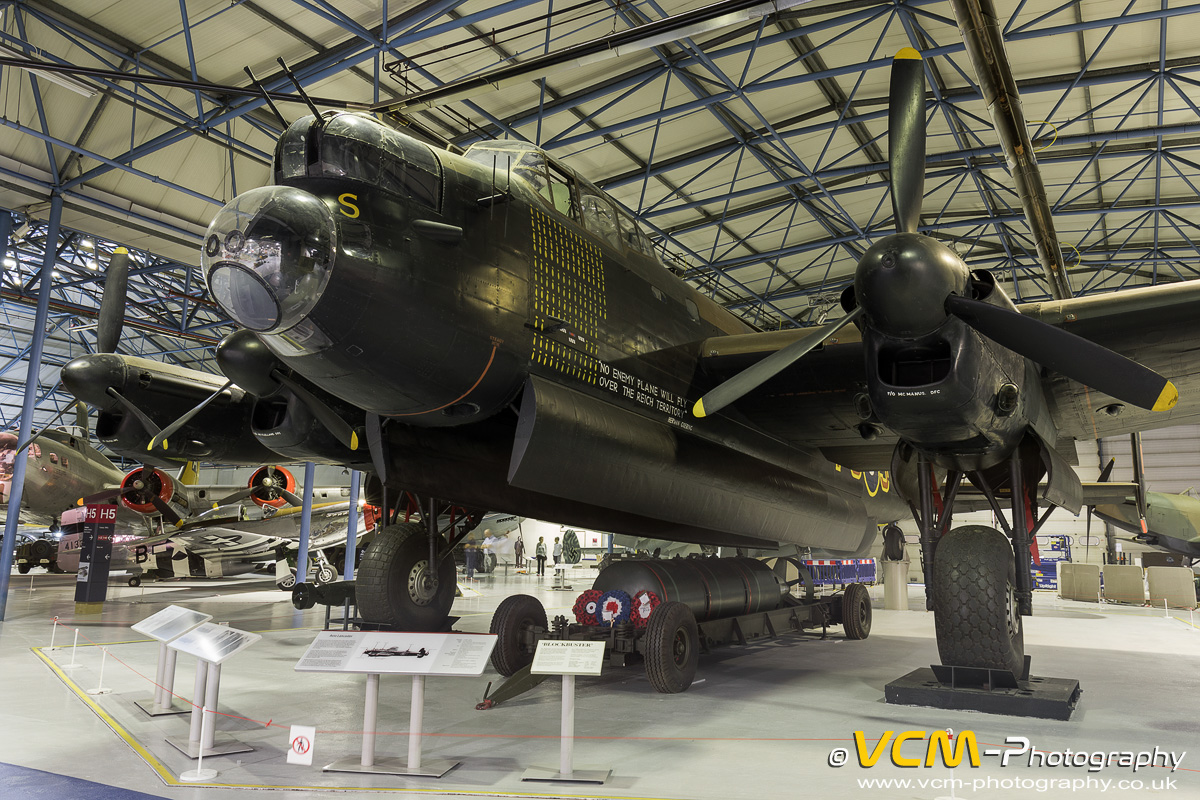 Lancaster Mk. 1 R5868