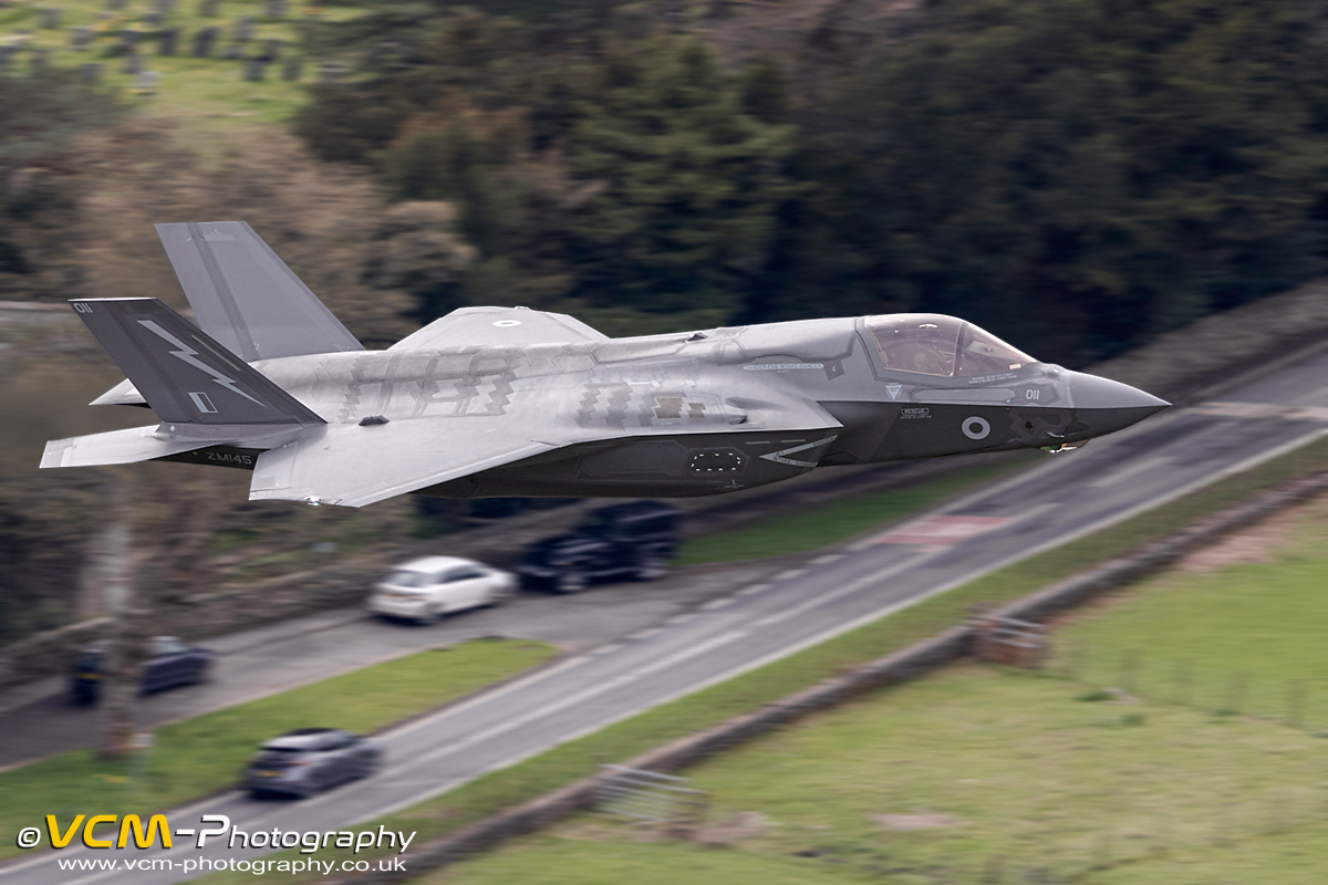 F-35B ZM145 Low Level