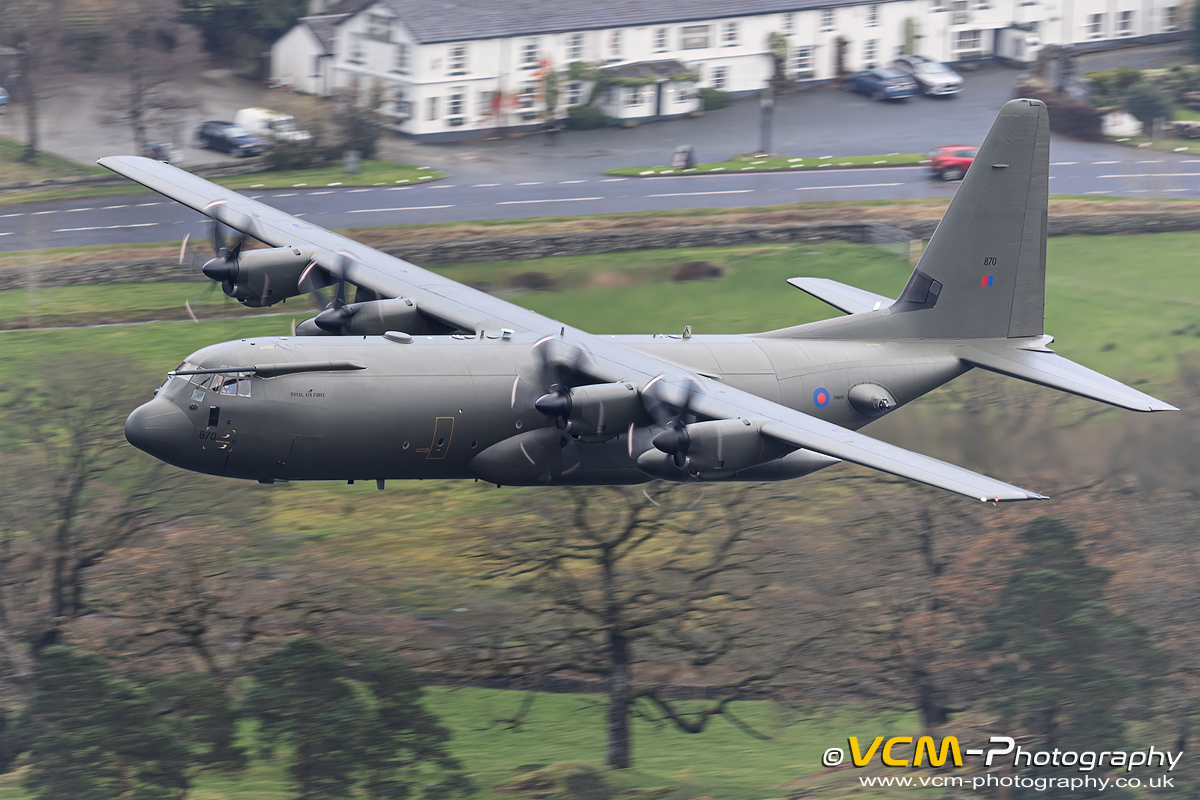 Hercules C.4 ZH870 Low Level