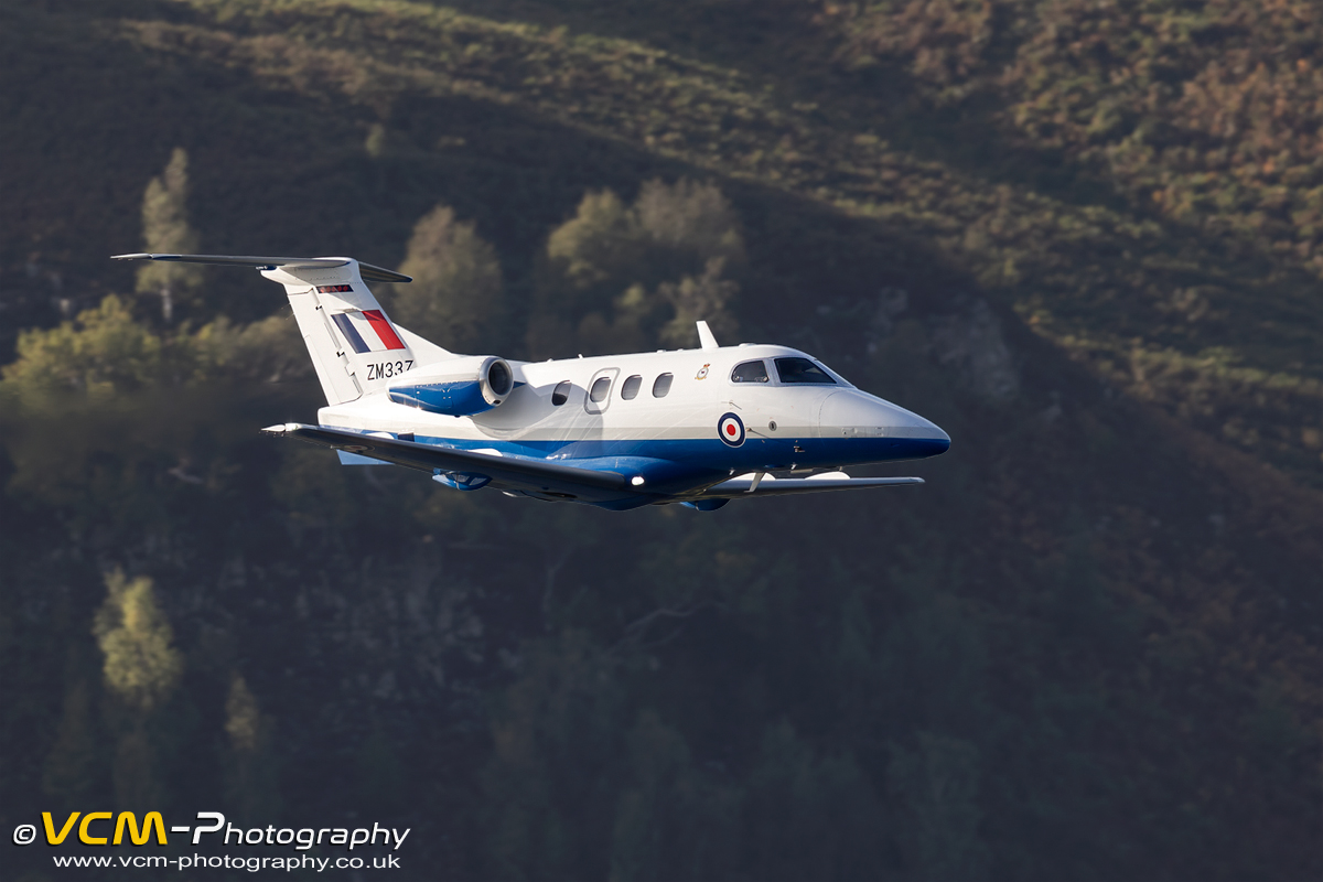 Embraer Phenom T.1, ZM337 Low Level