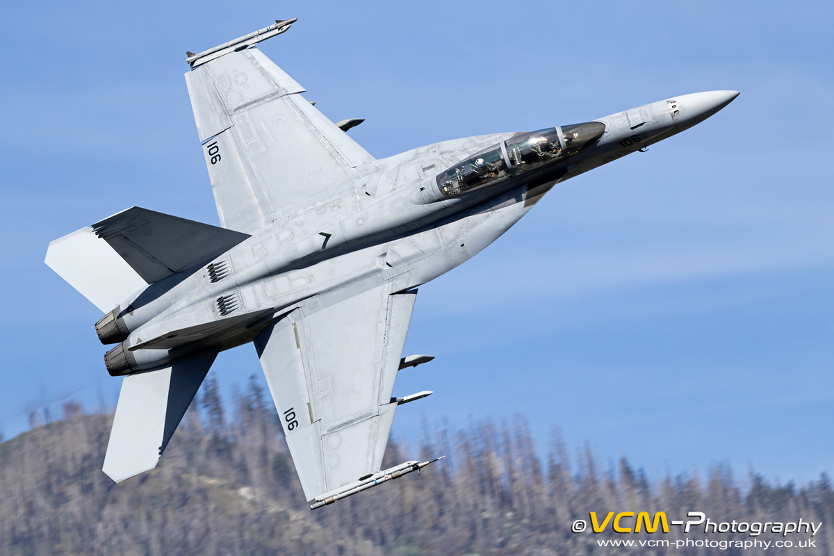 F/-18F Super Hornet flying low level